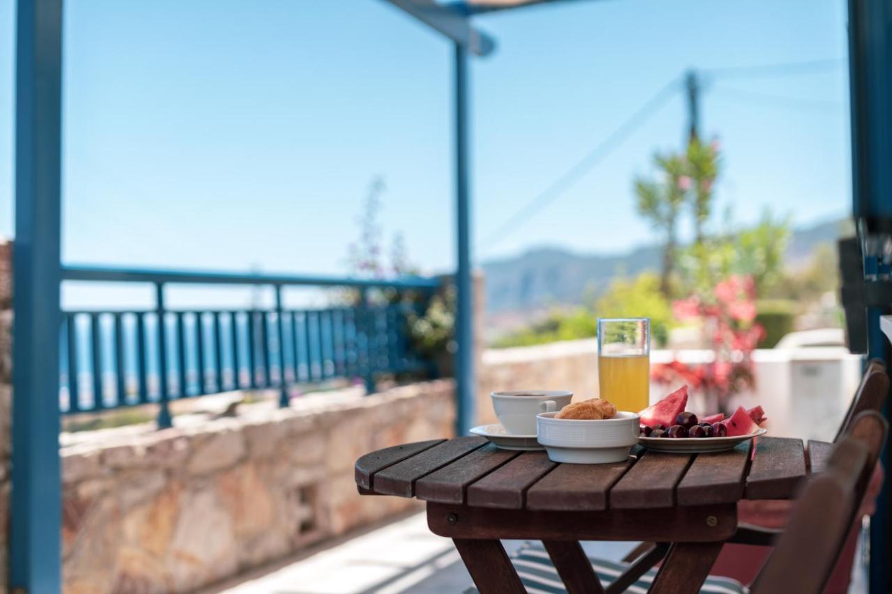Philyra Appartments Agia Pelagia  外观 照片