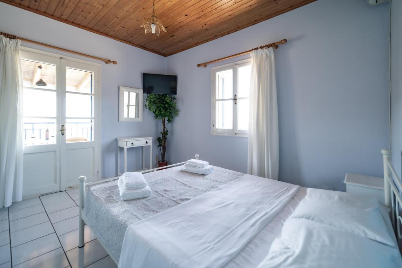 Philyra Appartments Agia Pelagia  外观 照片